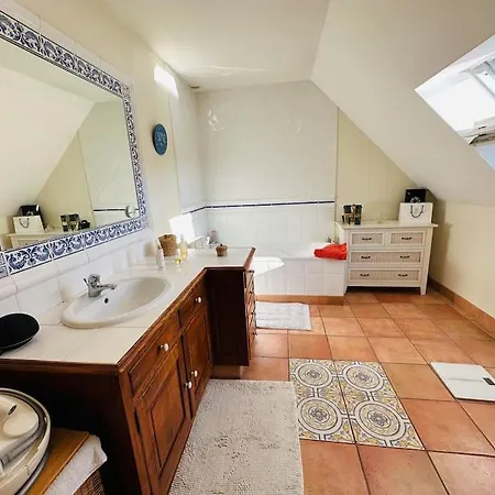 Tatil Evi Maison Au Mans, 6 Pieces, 8 Personnes Le Mans
