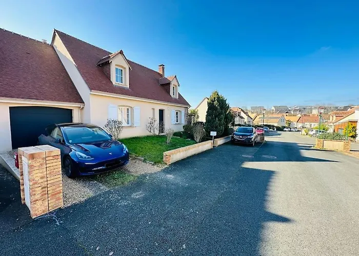 Maison Au Mans, 6 Pieces, 8 Personnes *