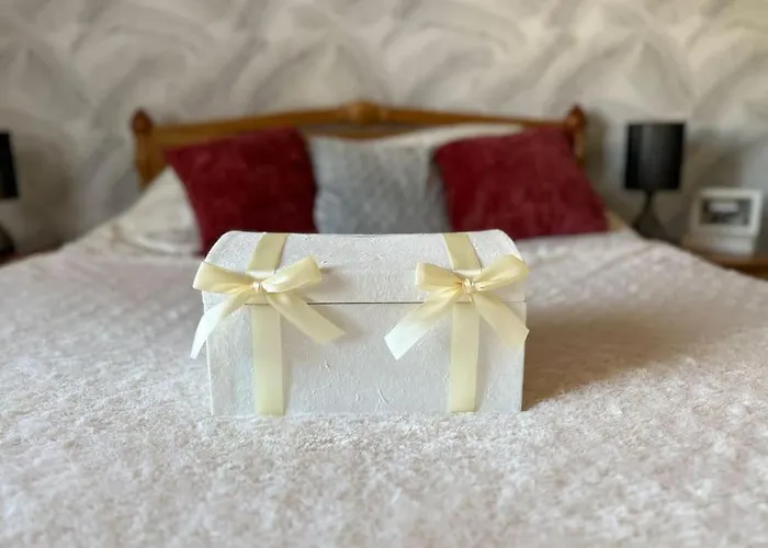 Maison Au Mans, 6 Pieces, 8 Personnes Vakantiehuis Le Mans