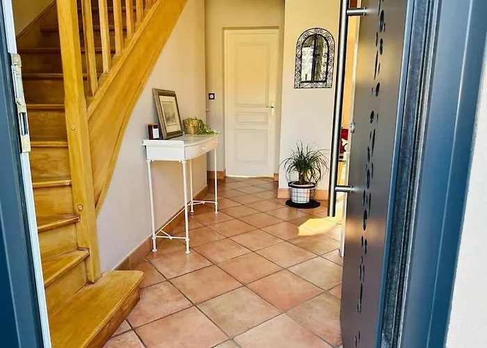 Maison Au Mans, 6 Pieces, 8 Personnes * Le Mans